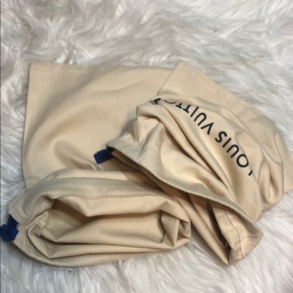 100% AUTHENTIC A Pair of LV DUST BAG (brand NeW) - Picture 10 of 10